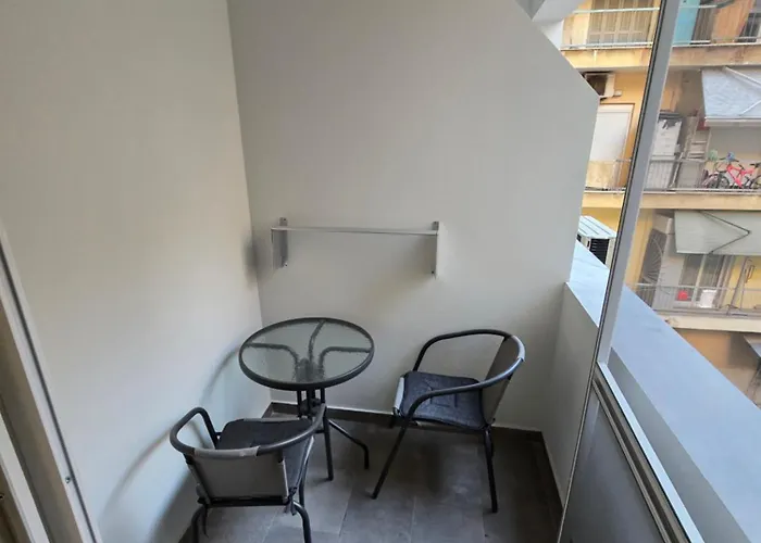 Greko With Free Private Parking *