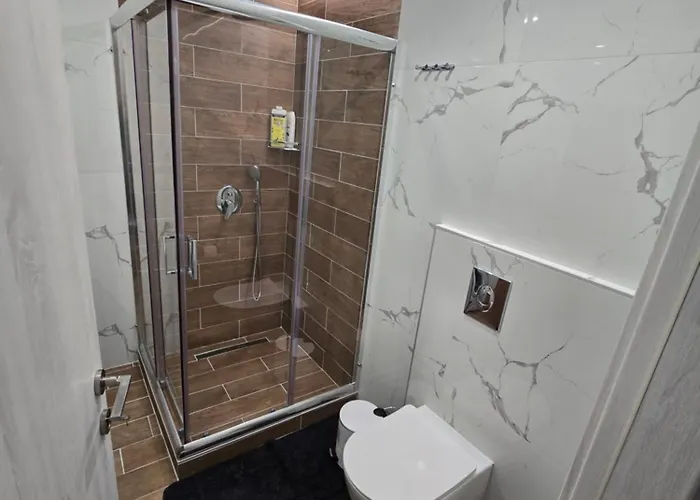 Greko With Free Private Parking