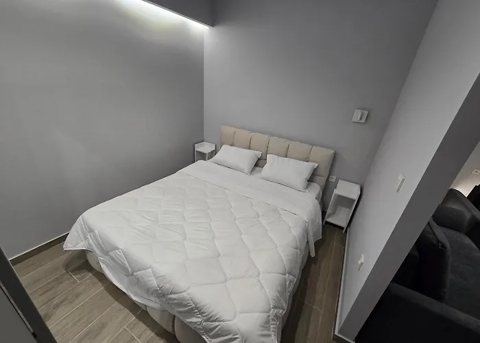 Greko With Free Private Parking Appartement